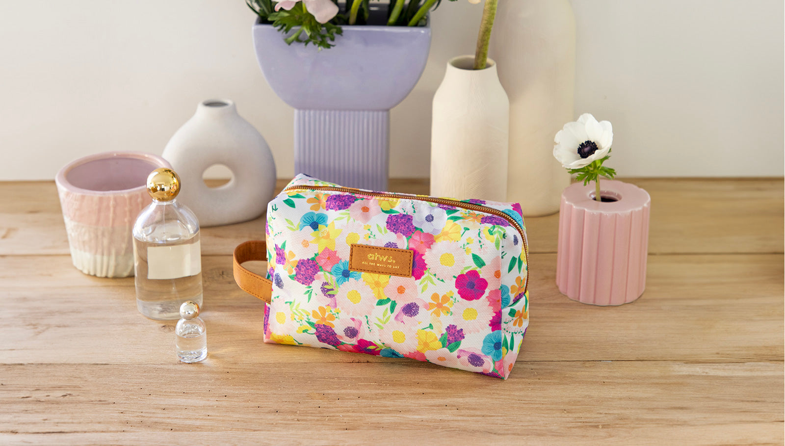 floral & spring accessories for mommy.