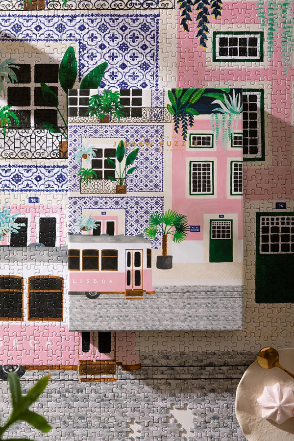 Lisboa - Puzzle 1000 pieces: front view of the high-quality packaging box for the 1000-piece set.